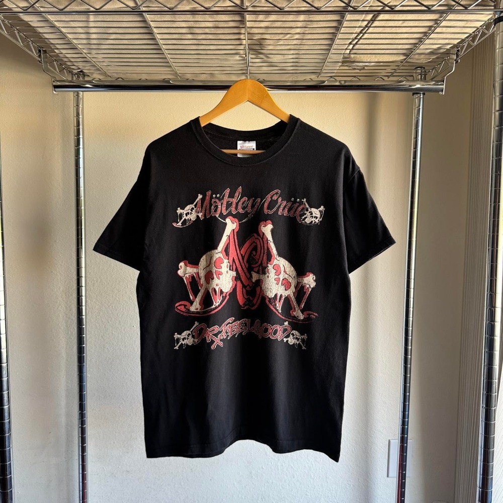 Motley Crue Dr Feelgood Vintage Rock Graphic Tee Hanes Heavyweight Black Large